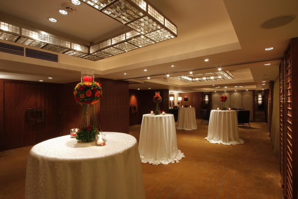 Hotel The Peninsula Manila Makati City