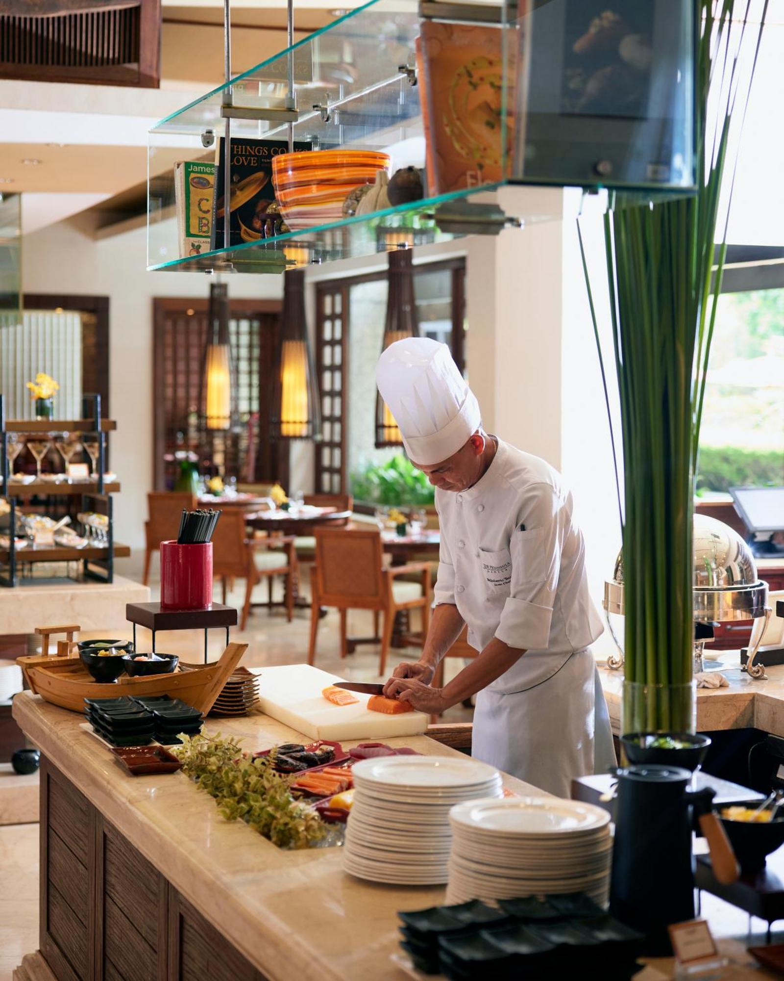 The Peninsula Manila 5* Makati City